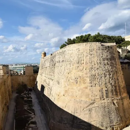 Charming, Designer 1 Bedroom Loft By 360 Estates *