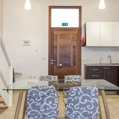 Lejlighed Charming, Designer 1 Bedroom Loft By 360 Estates Valletta
