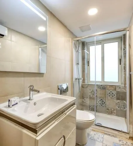 Charming, Designer 1 Bedroom Loft By 360 Estates