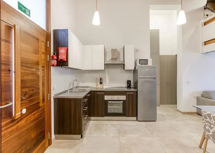 Appartement Charming, Designer 1 Bedroom Loft By 360 Estates *