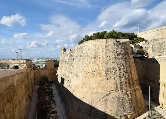 Charming, Designer 1 Bedroom Loft By 360 Estates *