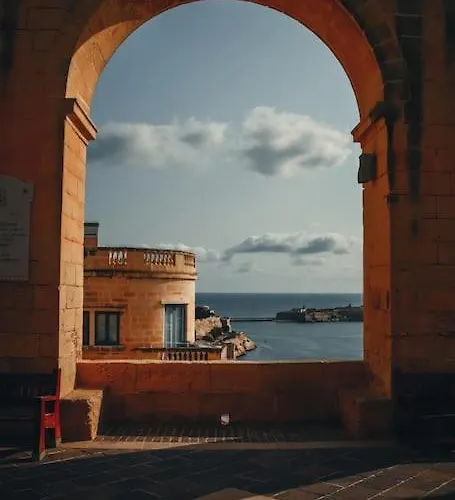 Apartment Charming, Designer 1 Bedroom Loft By 360 Estates